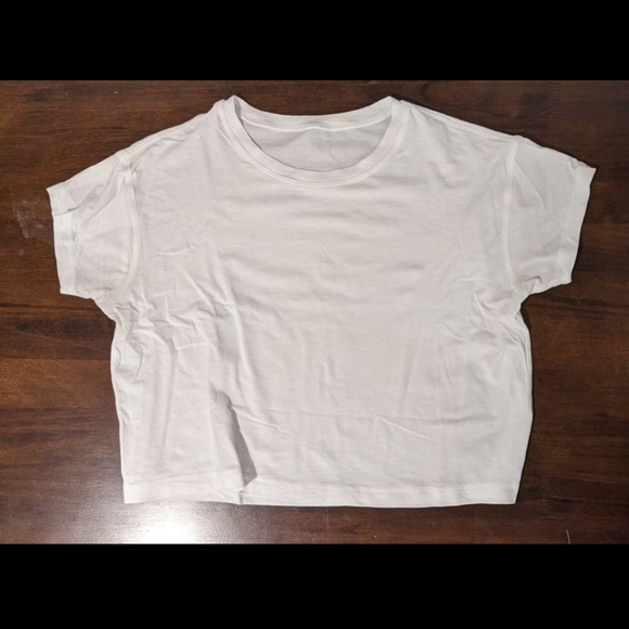 1/3 Lululemon Cates tee white size 4 - Picture 2 of 2